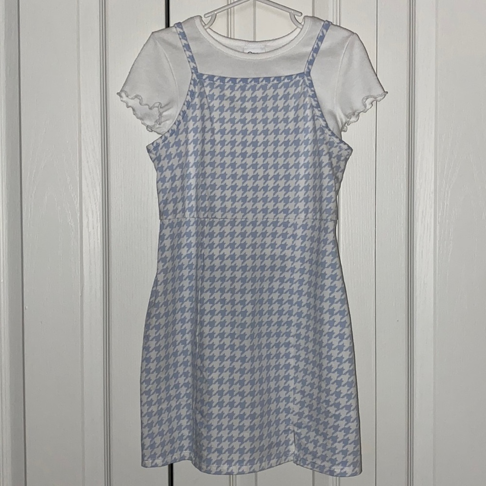 Art class dress